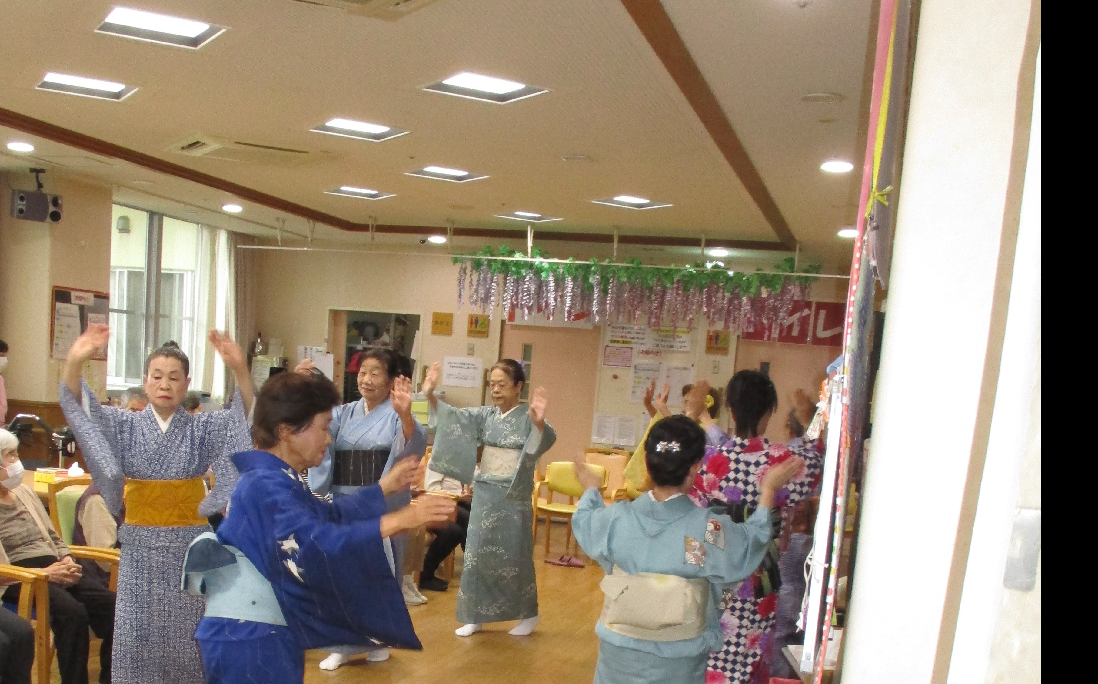 鶴世野会様(ボランティア)に来ていただきました👘✨（デイサービス）